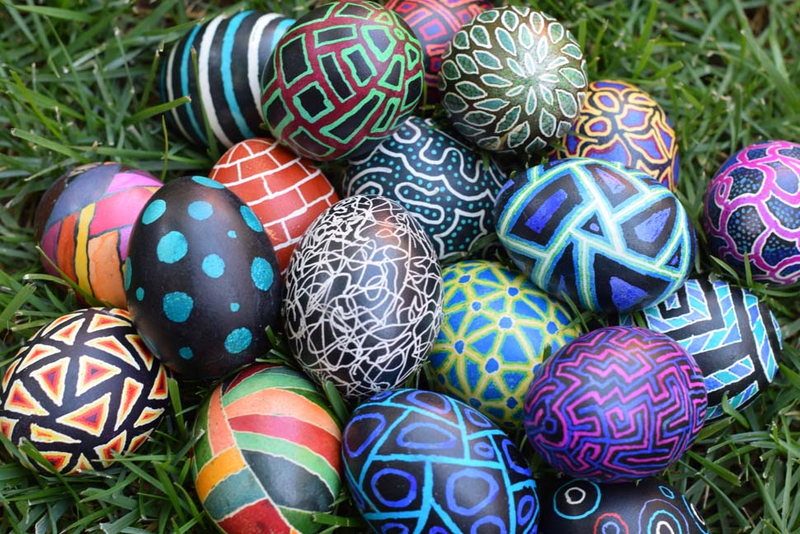 Illustration for article titled 9 Festive Photos of Easter Eggs